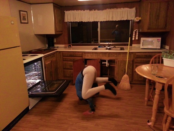 we call this pose "putting the turkey in the oven".